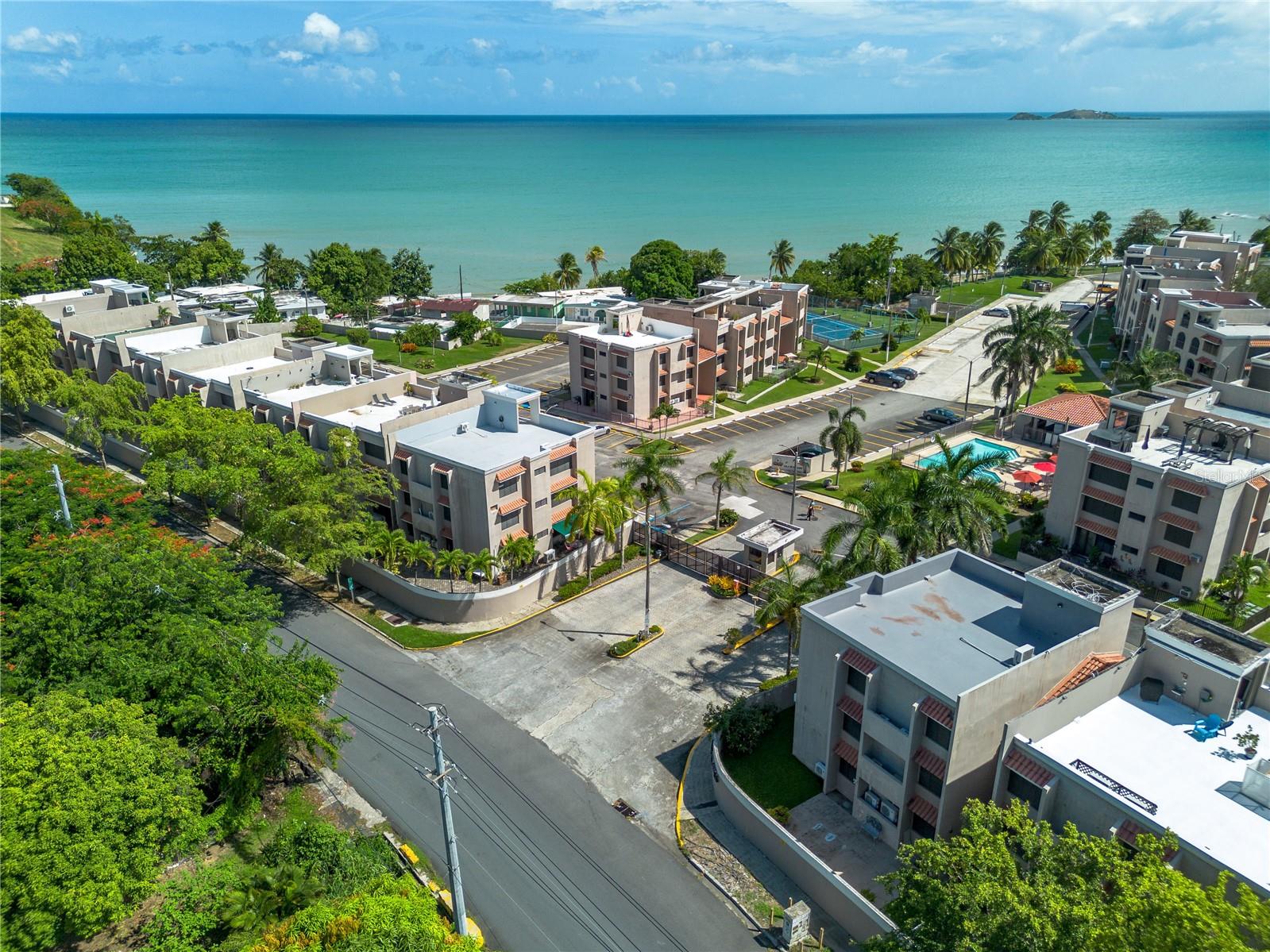 Cala de Hucares CARR 3 KM 66.7 B-208