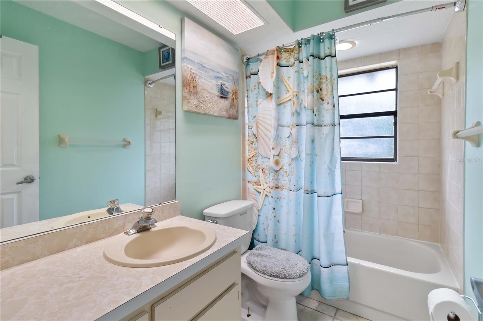 VISTA HILLS - Residential