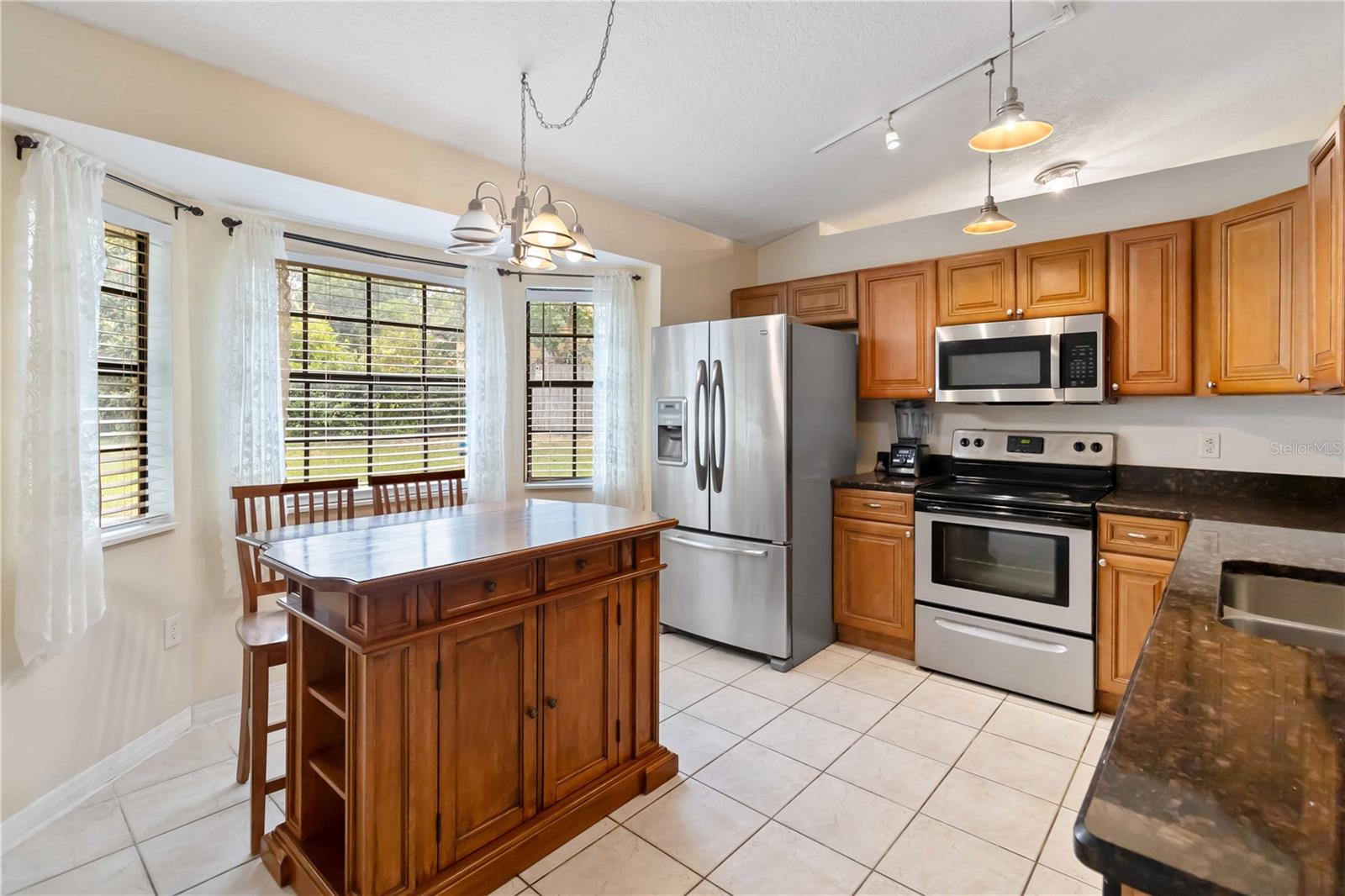 VISTA HILLS - Residential