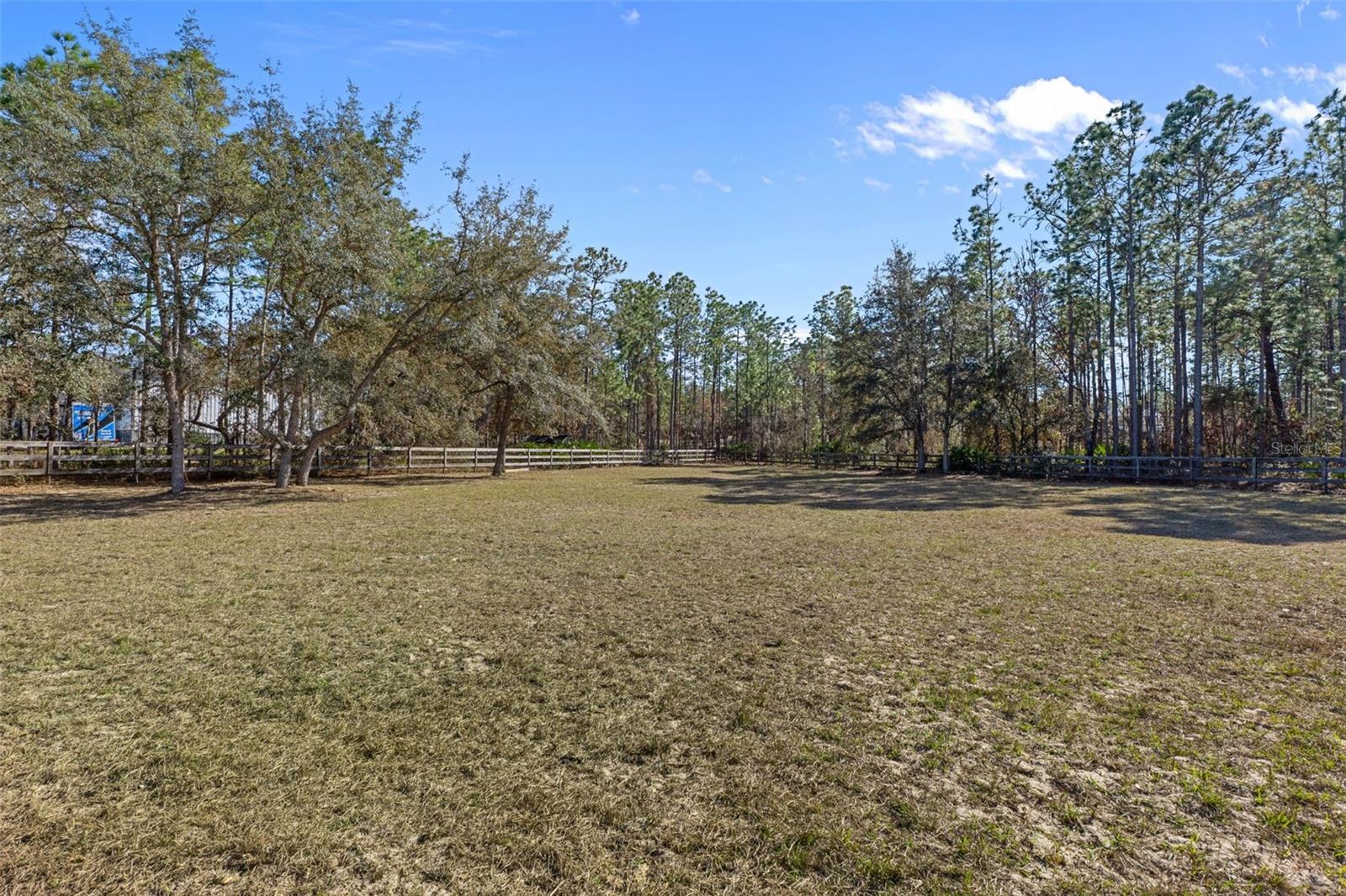 PINE RIDGE UNIT 01 - Residential