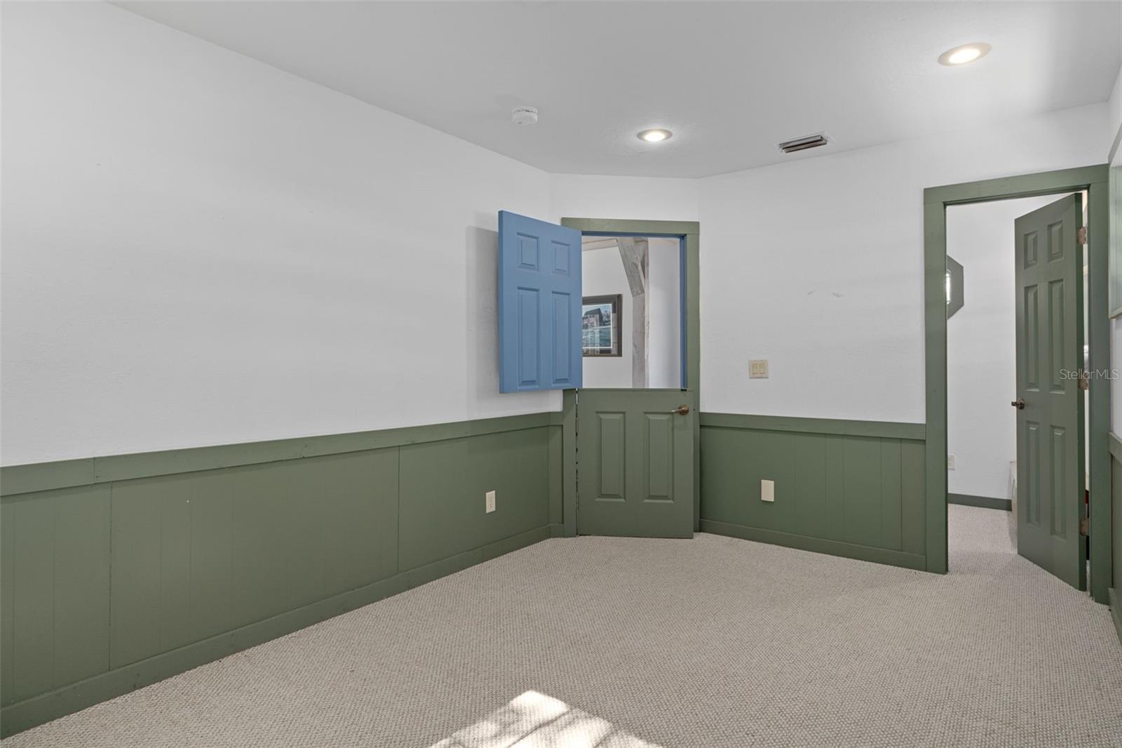 PINE RIDGE UNIT 01 - Residential