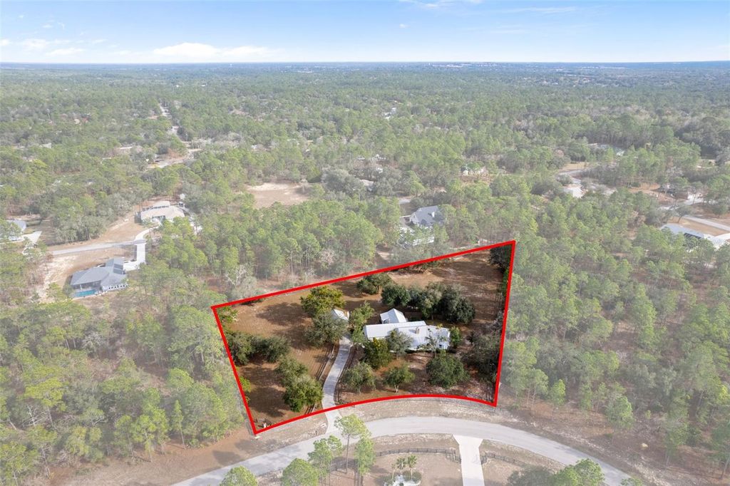 Photo of 4210 W Horseshoe Drive, Beverly Hills, FL 34465 (MLS # W7880452)