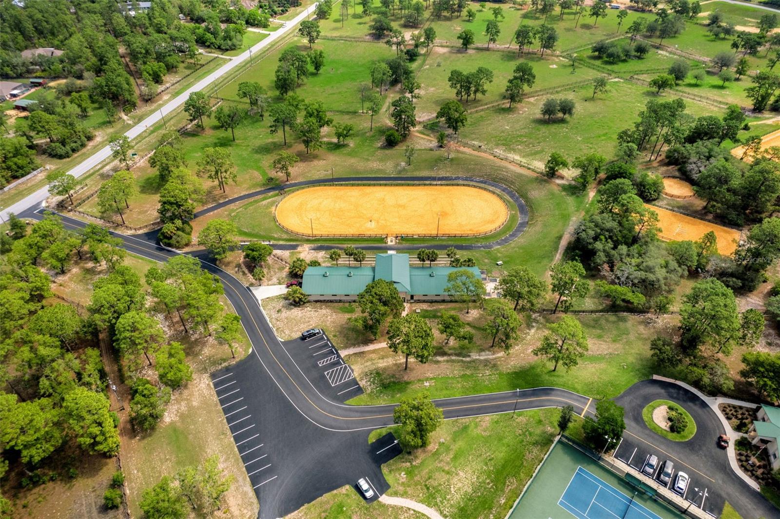 PINE RIDGE UNIT 01 - Residential