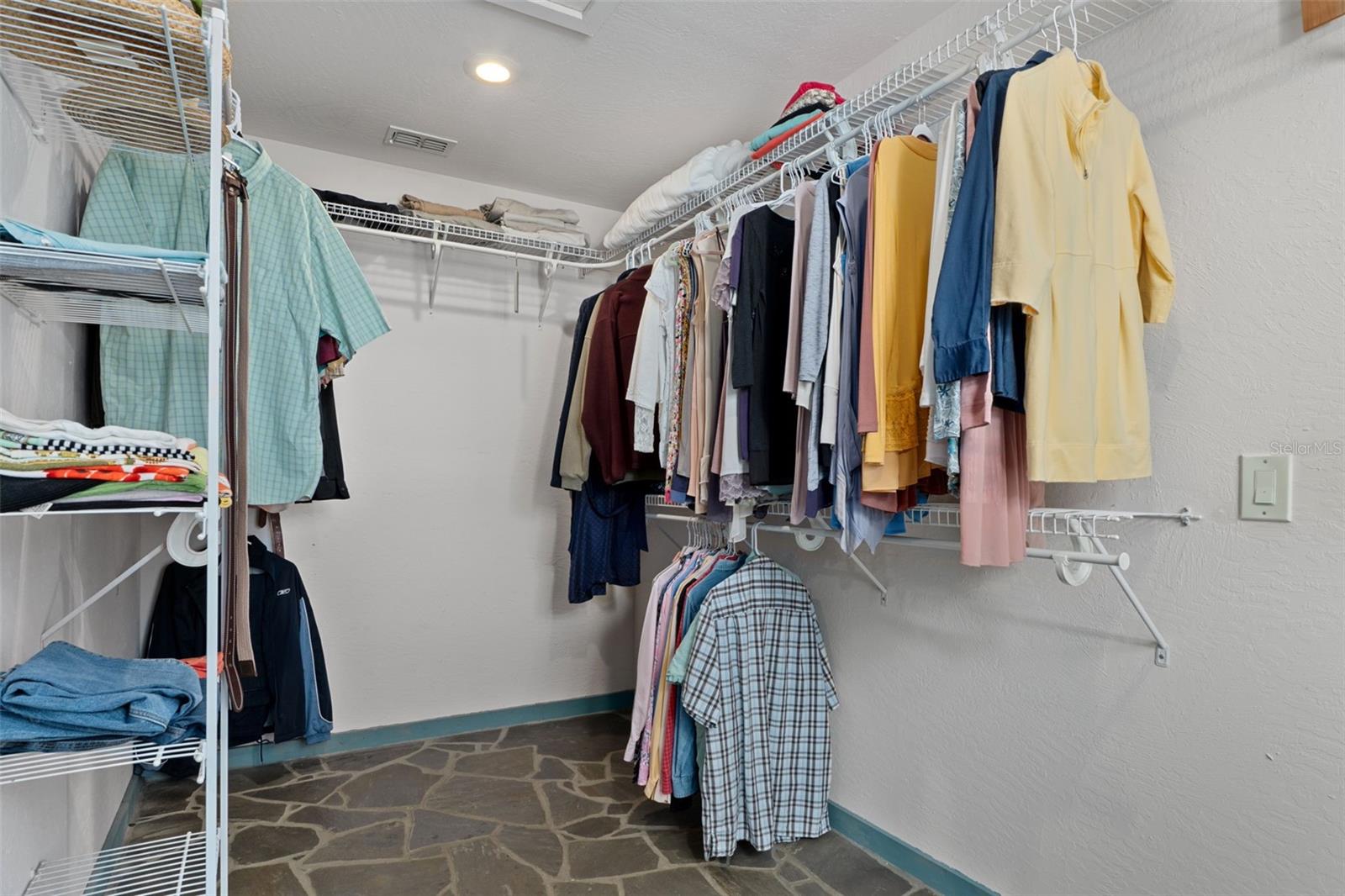 PINE RIDGE UNIT 01 - Residential