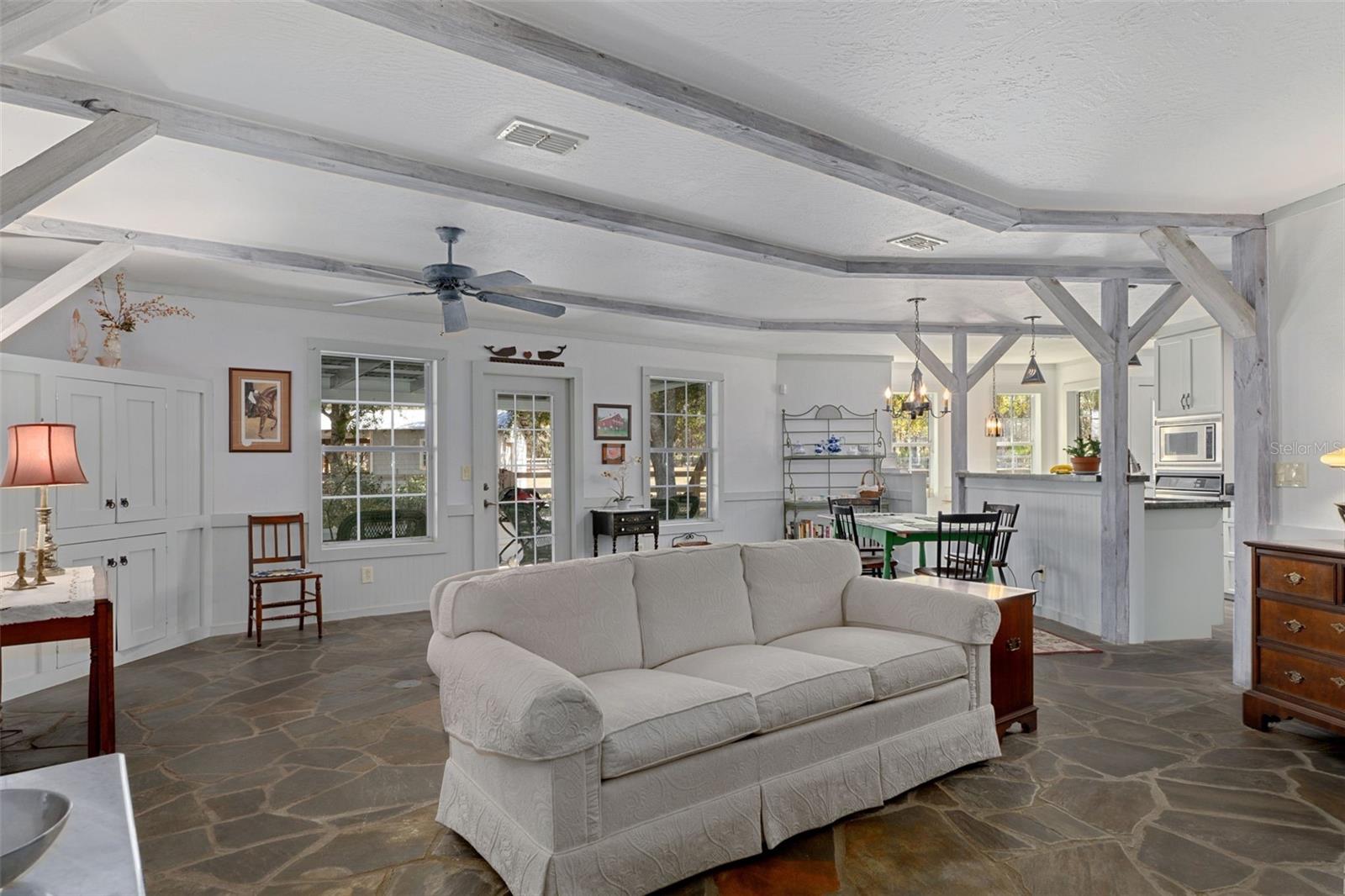 PINE RIDGE UNIT 01 - Residential