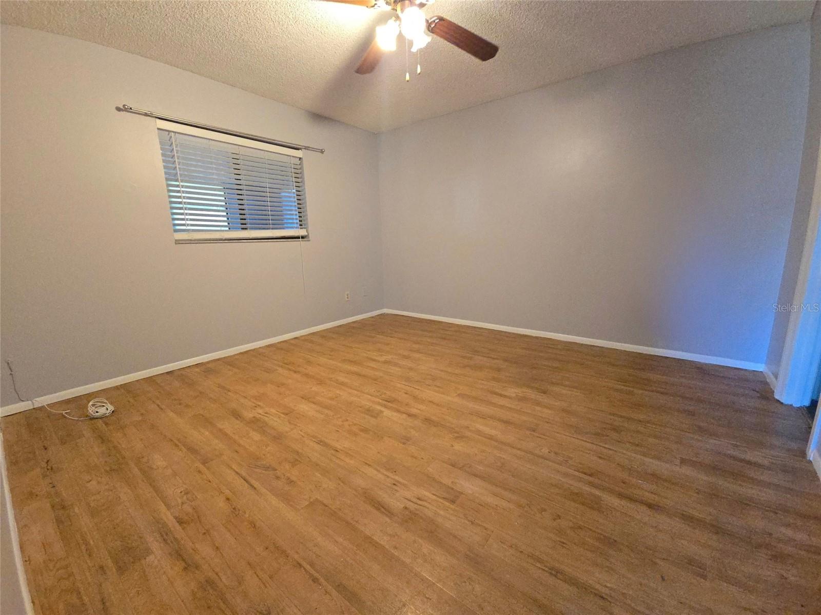 OAKWOOD VILLAS SEC C - Residential