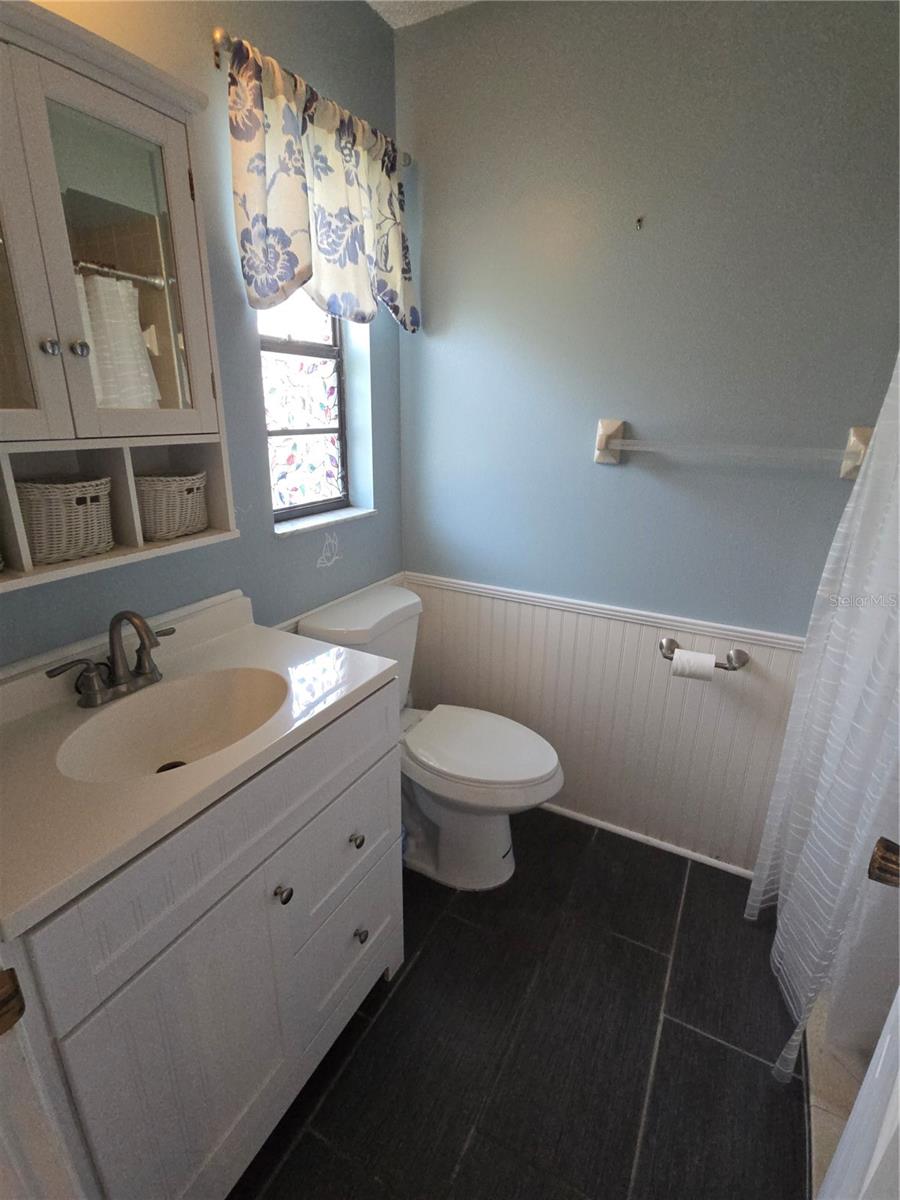 OAKWOOD VILLAS SEC C - Residential