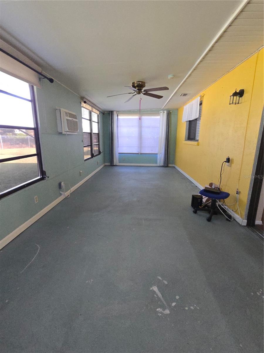 OAKWOOD VILLAS SEC C - Residential