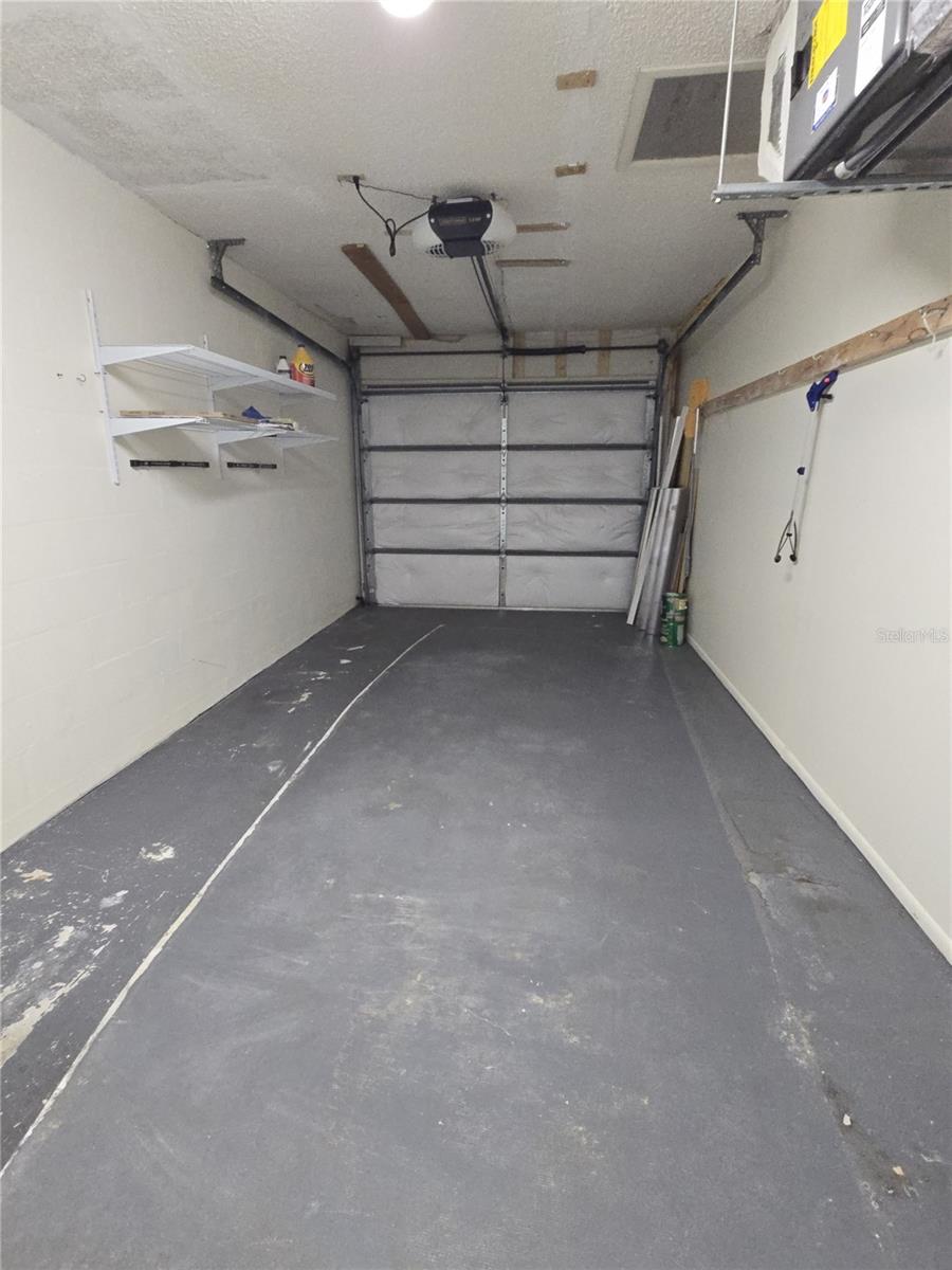 OAKWOOD VILLAS SEC C - Residential