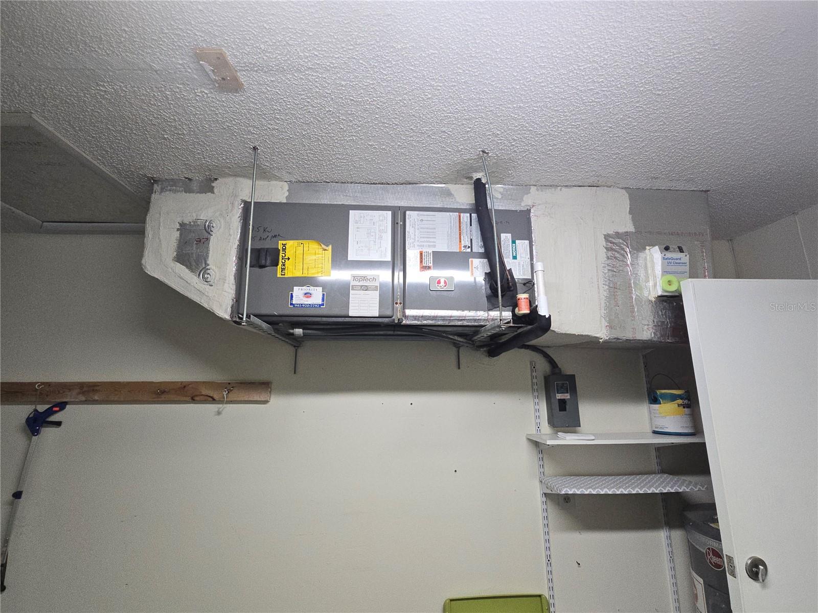 OAKWOOD VILLAS SEC C - Residential