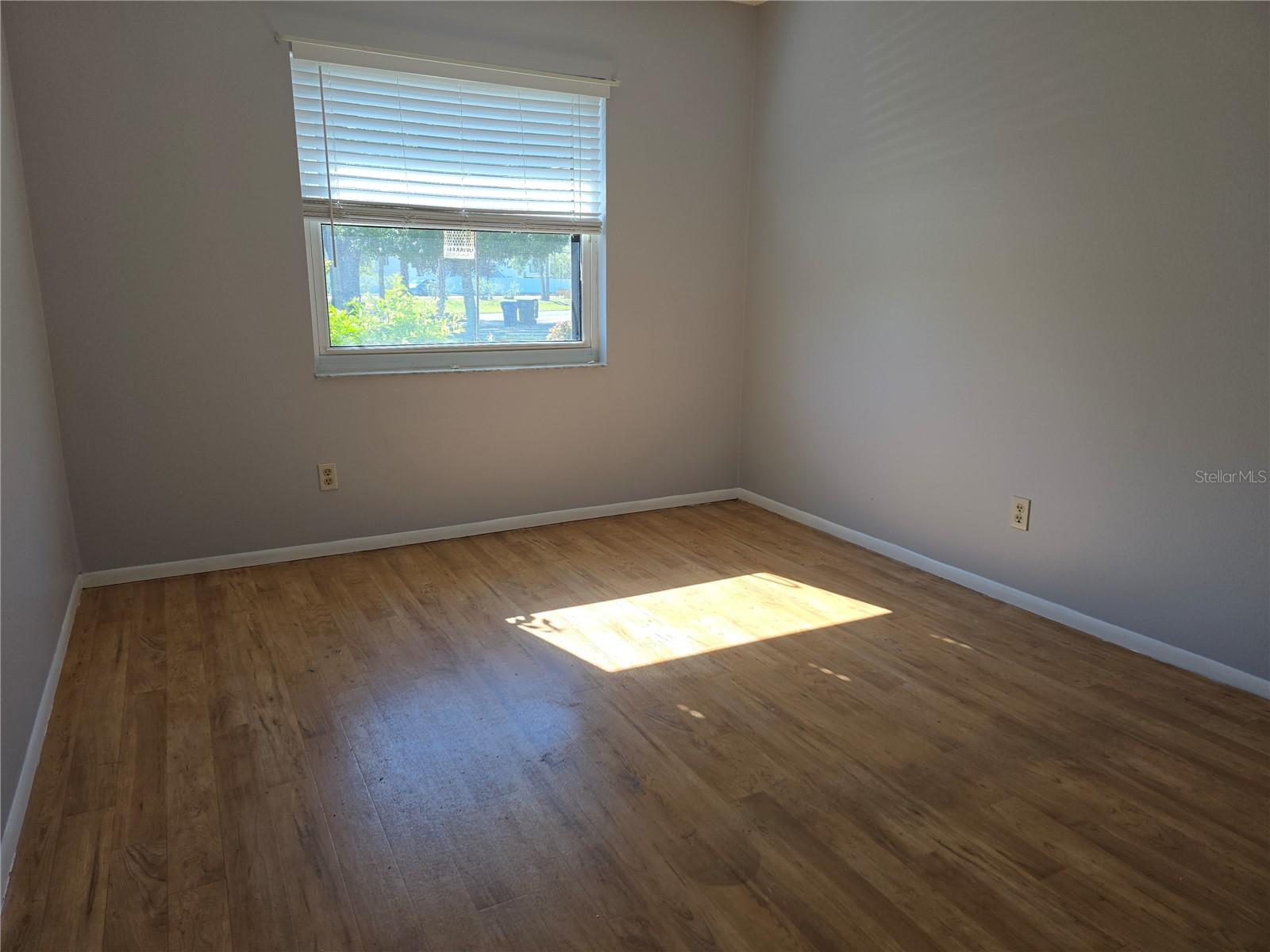 OAKWOOD VILLAS SEC C - Residential