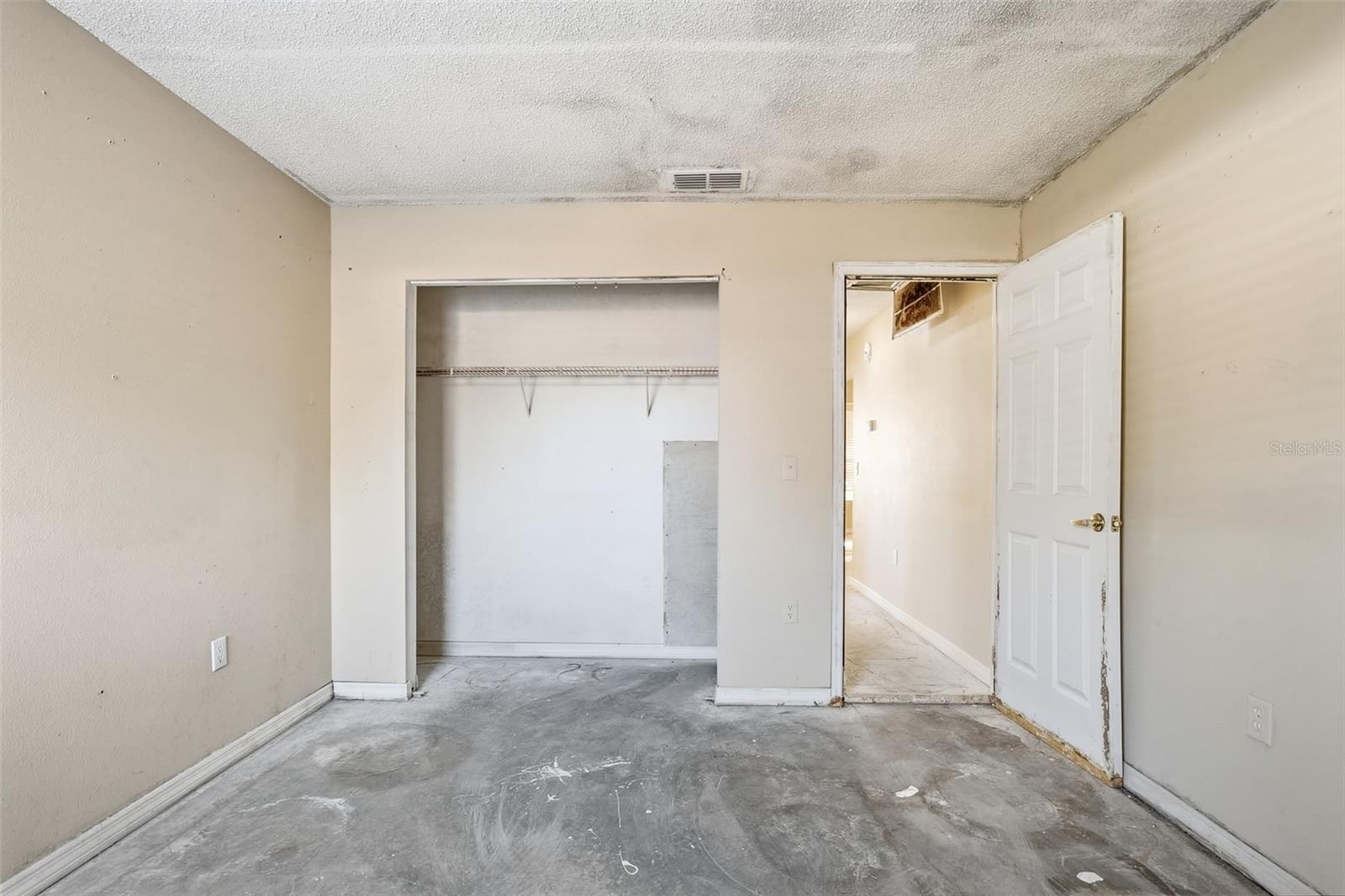 WOOD TRAIL VILLAGE - Residential