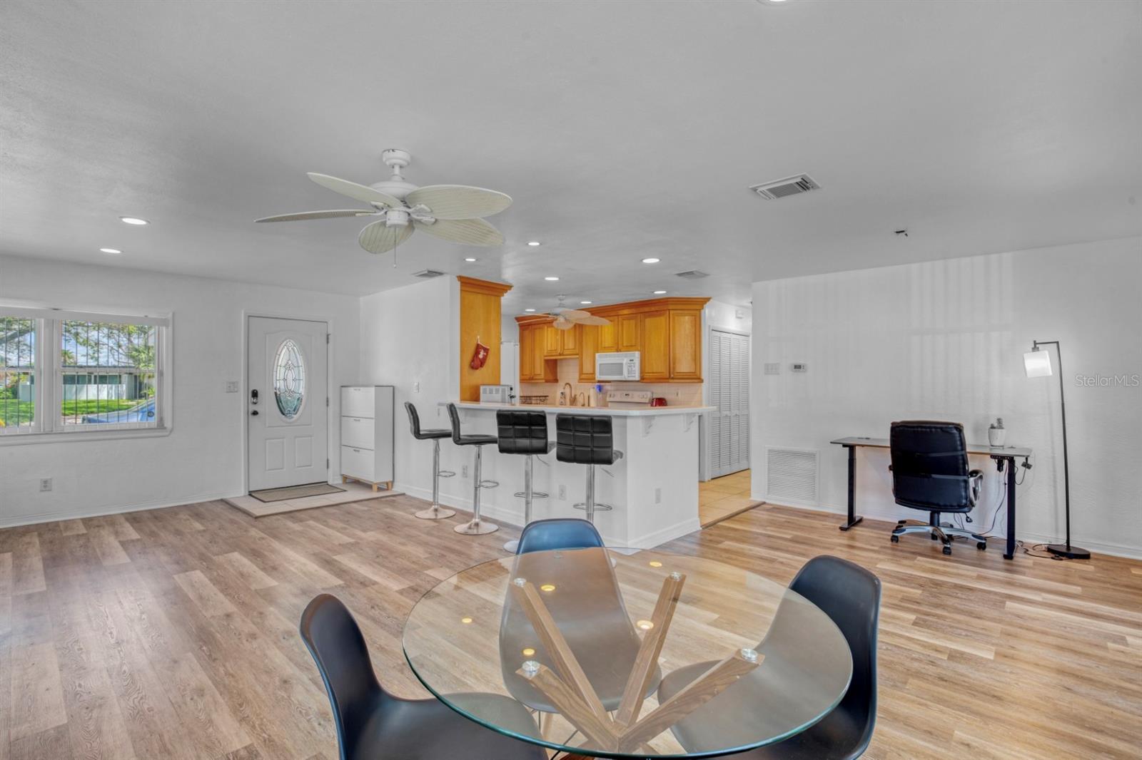 BELLE VISTA POINT - Residential Lease