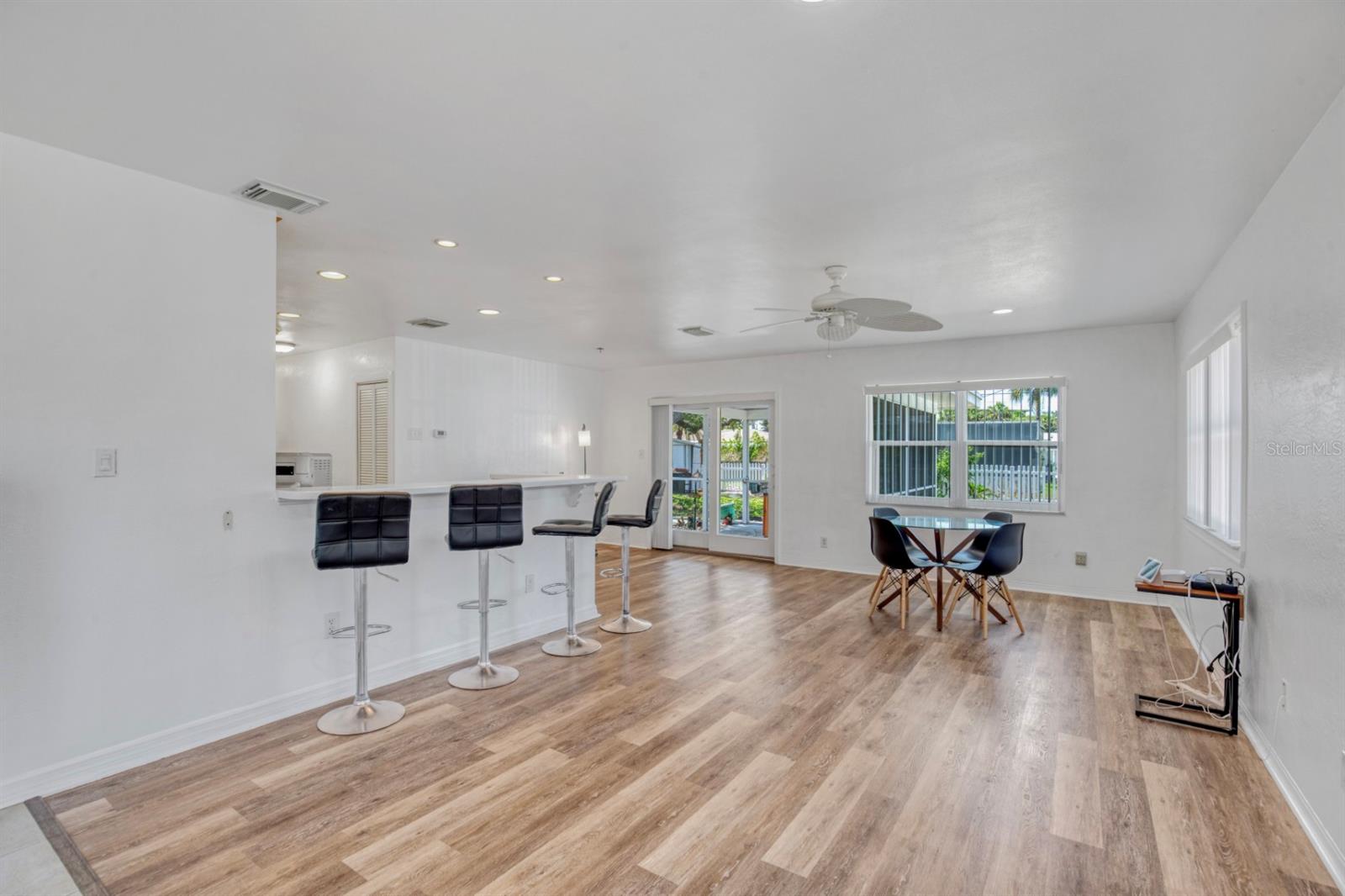 BELLE VISTA POINT - Residential Lease
