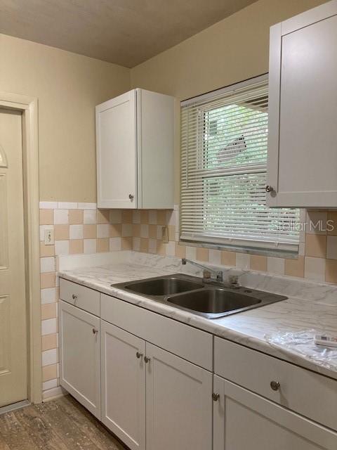 DELTONA LAKES UNIT 11 - Residential Lease
