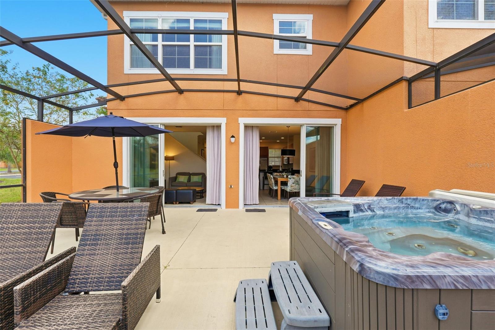 REGAL OAKS AT OLD TOWN - Residential