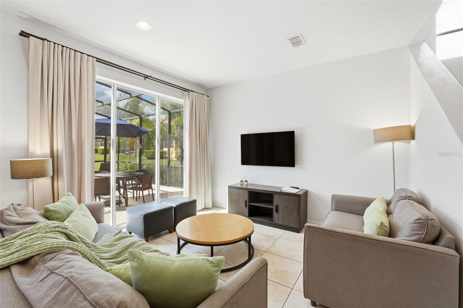 REGAL OAKS AT OLD TOWN - Residential