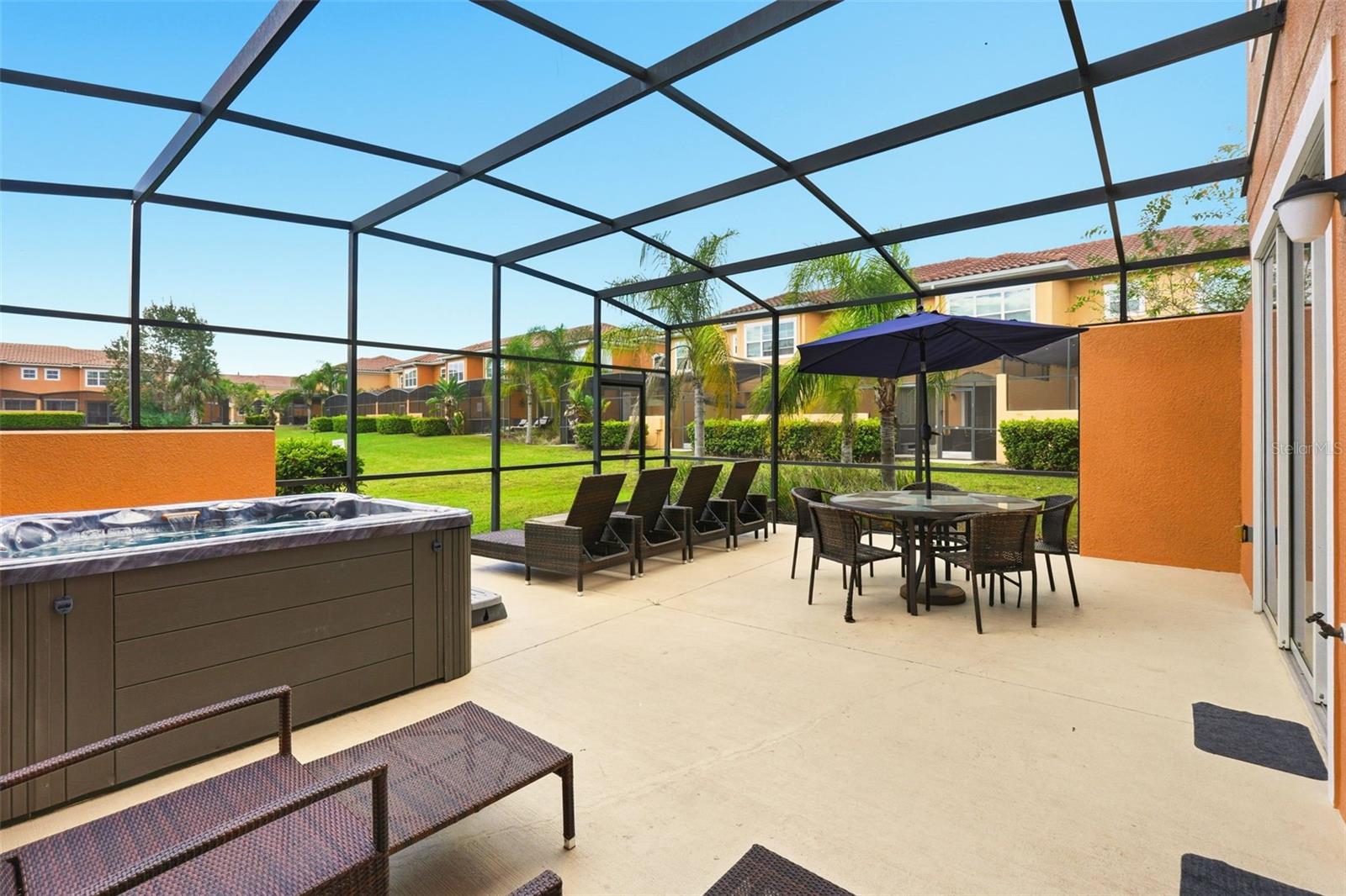 REGAL OAKS AT OLD TOWN - Residential