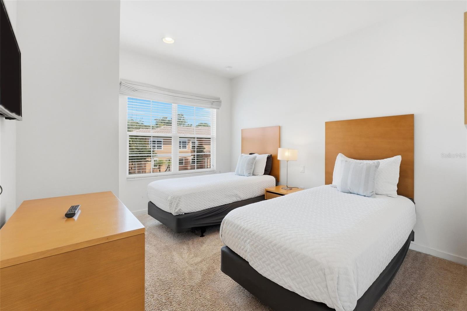 REGAL OAKS AT OLD TOWN - Residential