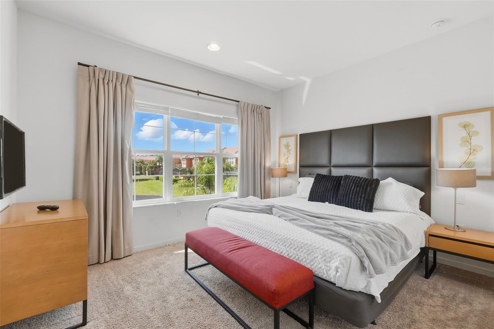 REGAL OAKS AT OLD TOWN - Residential