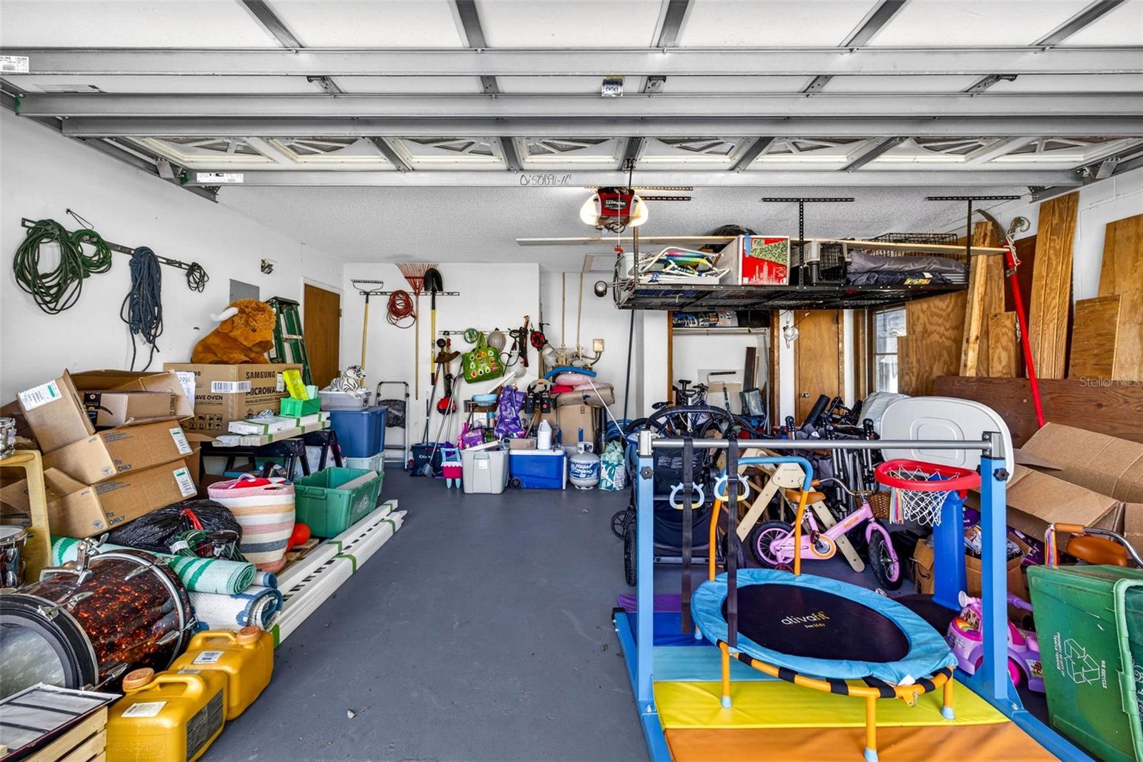 RAINTREE TERRACE ADD - Residential