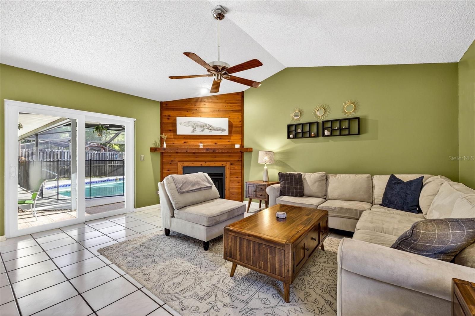 RAINTREE TERRACE ADD - Residential