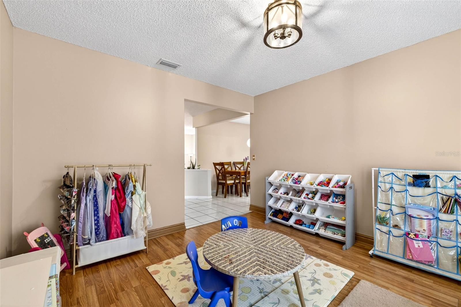 RAINTREE TERRACE ADD - Residential