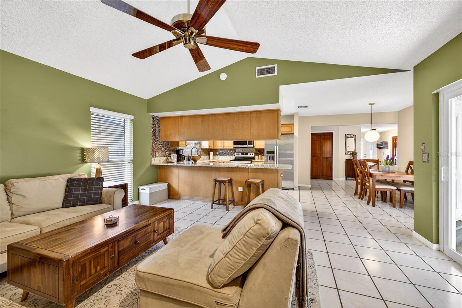 RAINTREE TERRACE ADD - Residential