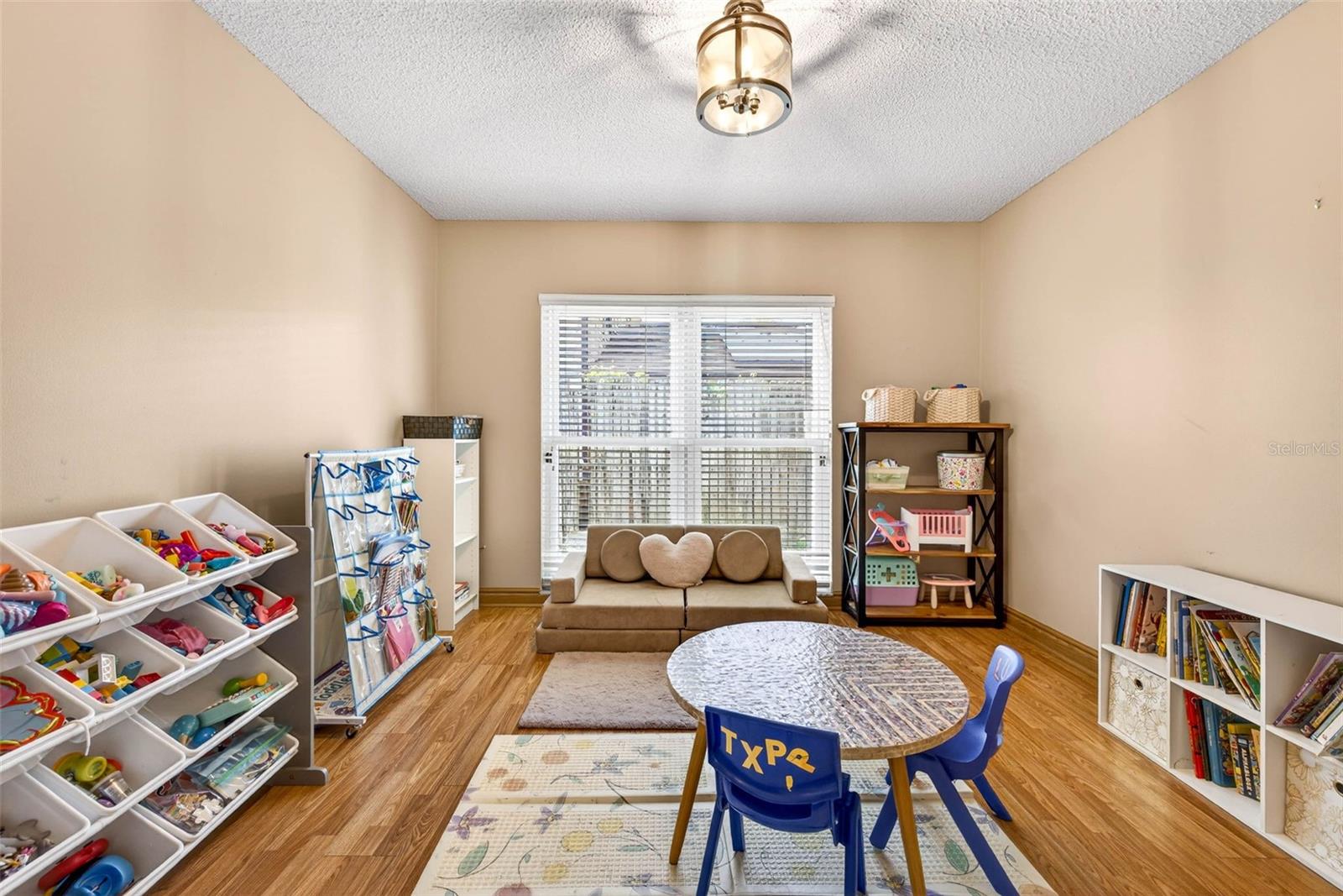 RAINTREE TERRACE ADD - Residential