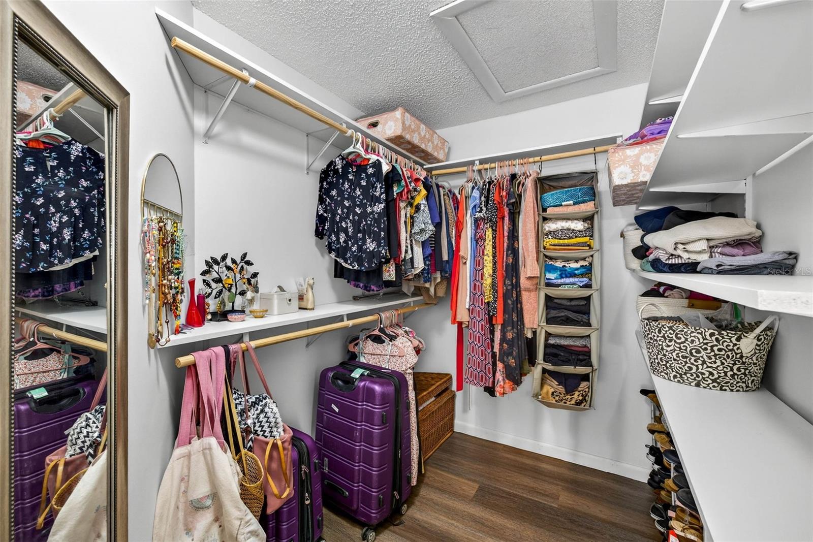 RAINTREE TERRACE ADD - Residential