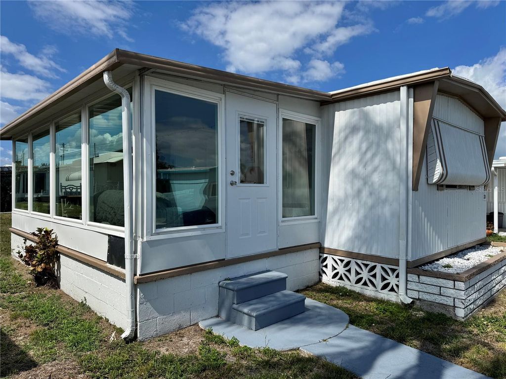 Photo of 420 49th Street E #20, Palmetto, FL 34221 (MLS # TB8508756)