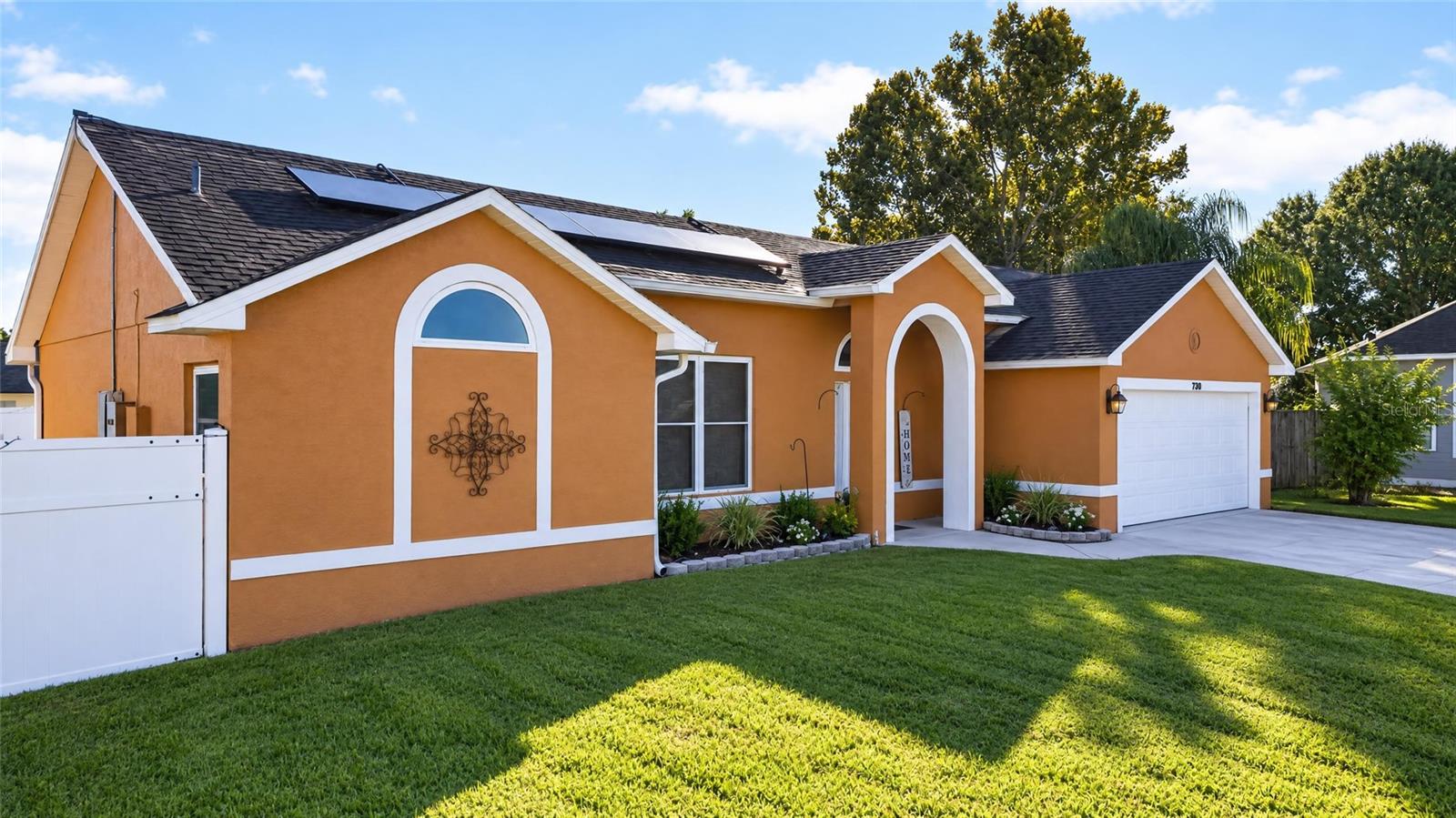 3700 BRAMBLE COURT
