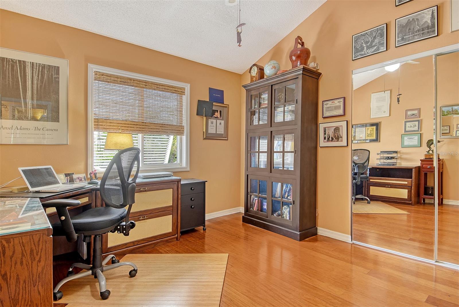 SLEEPY LAGOON PART NO 2 - Residential