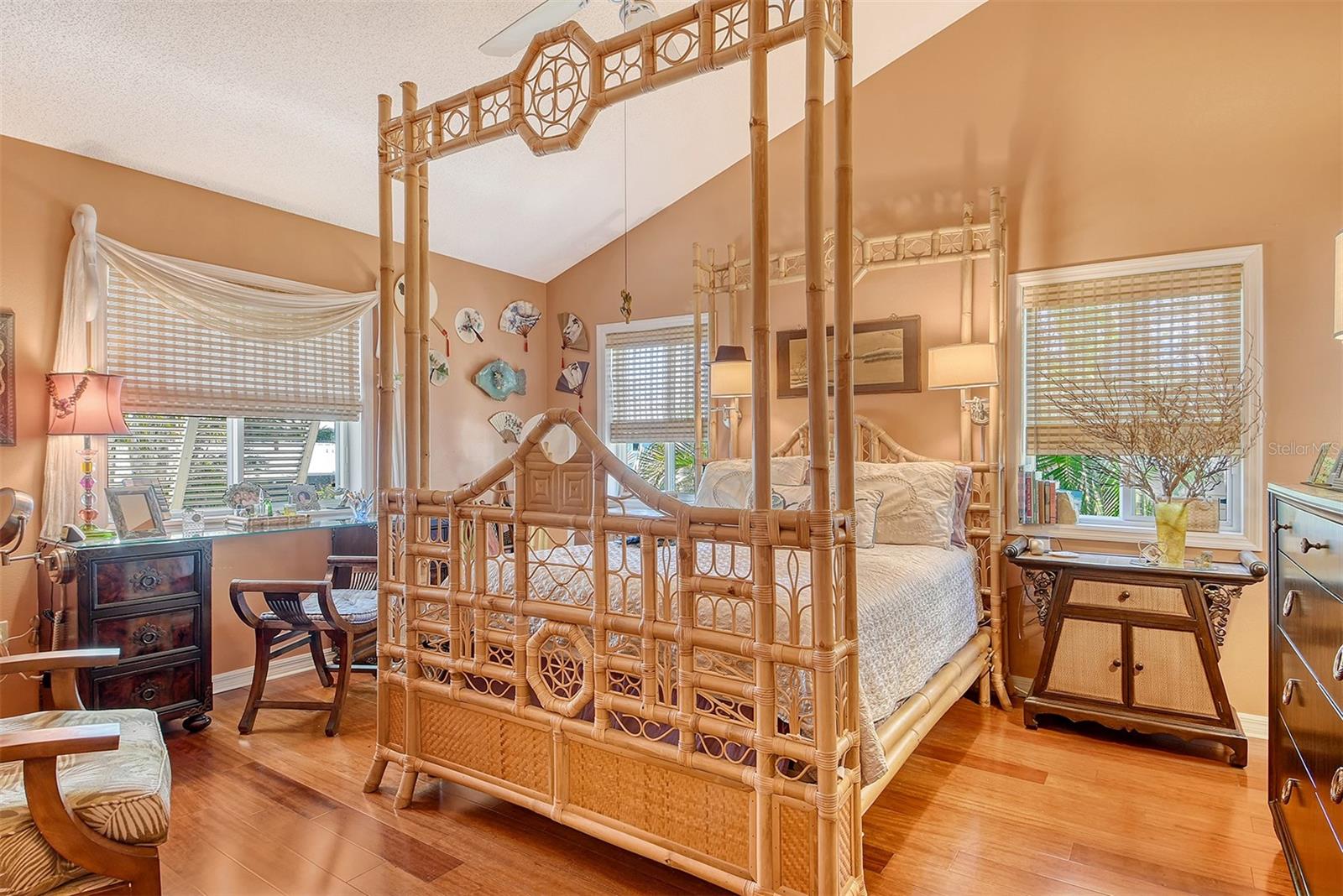 SLEEPY LAGOON PART NO 2 - Residential