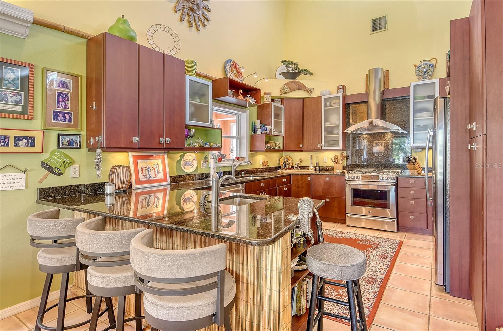 SLEEPY LAGOON PART NO 2 - Residential