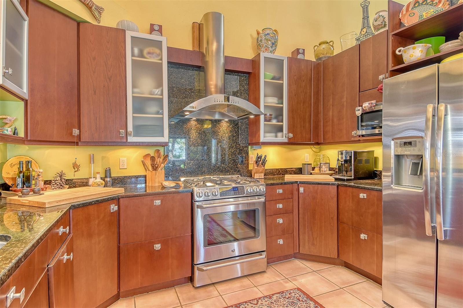 SLEEPY LAGOON PART NO 2 - Residential