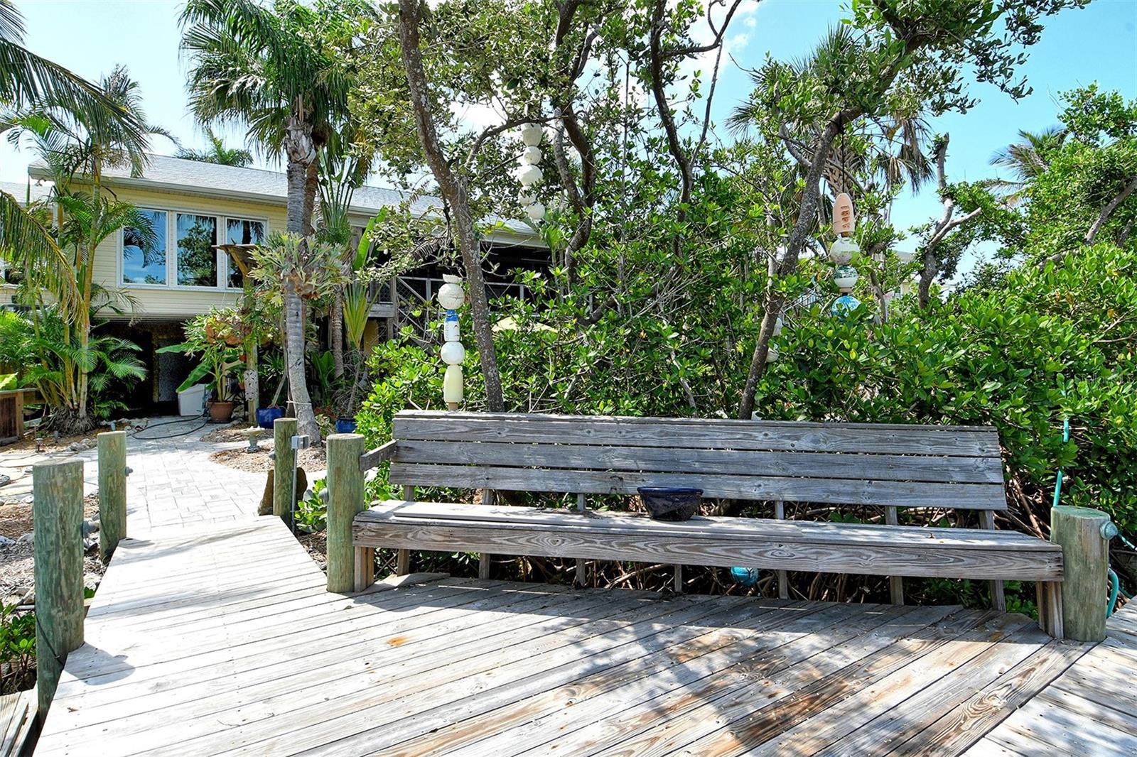 SLEEPY LAGOON PART NO 2 - Residential