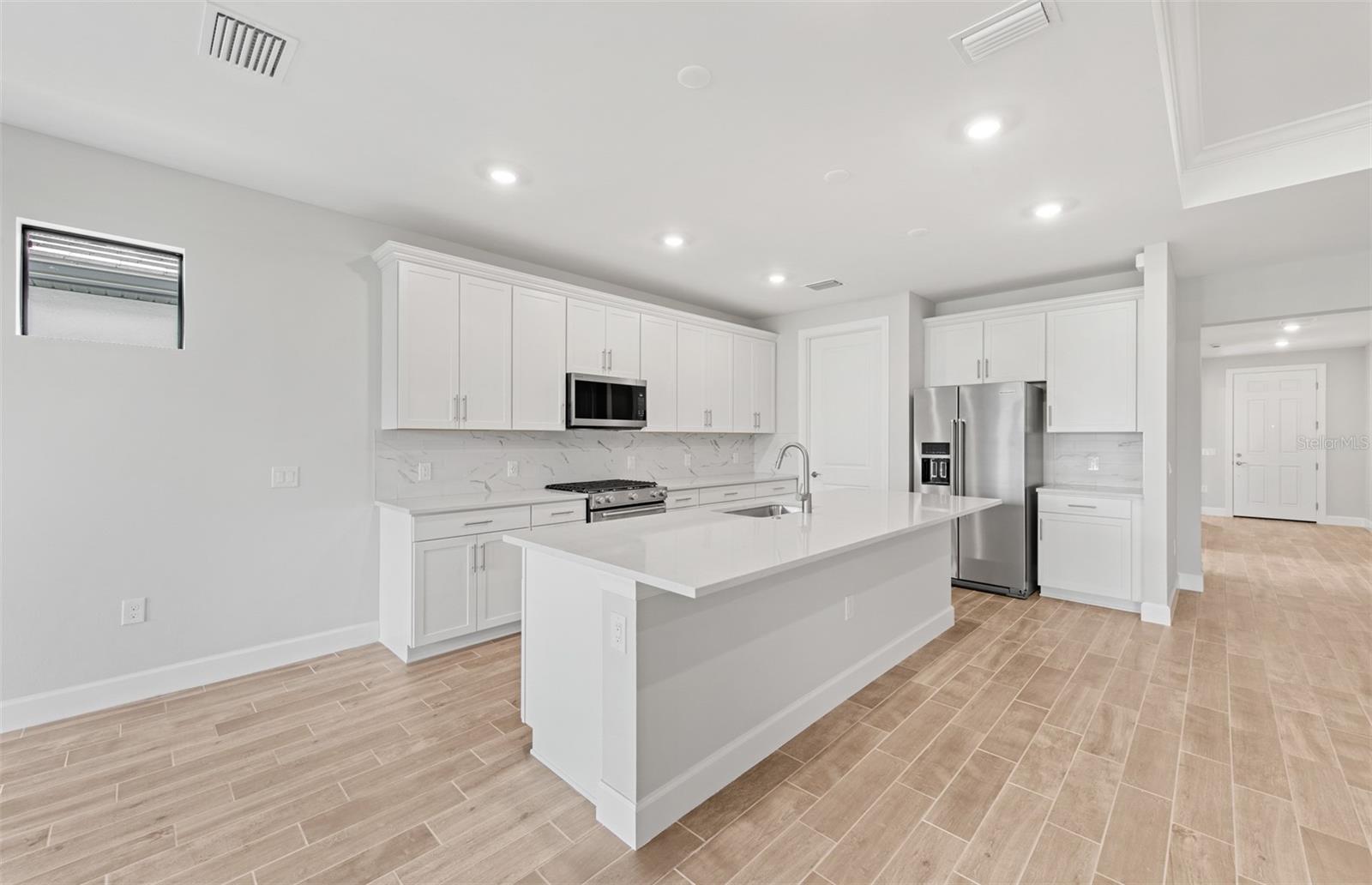 ARBOR OAKS AT THE WOODLANDS - Residential