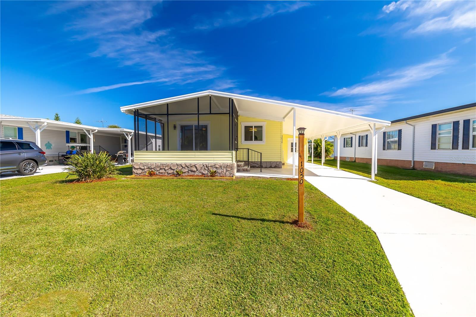 BAREFOOT BAY UNIT 02 PT 10 - Residential