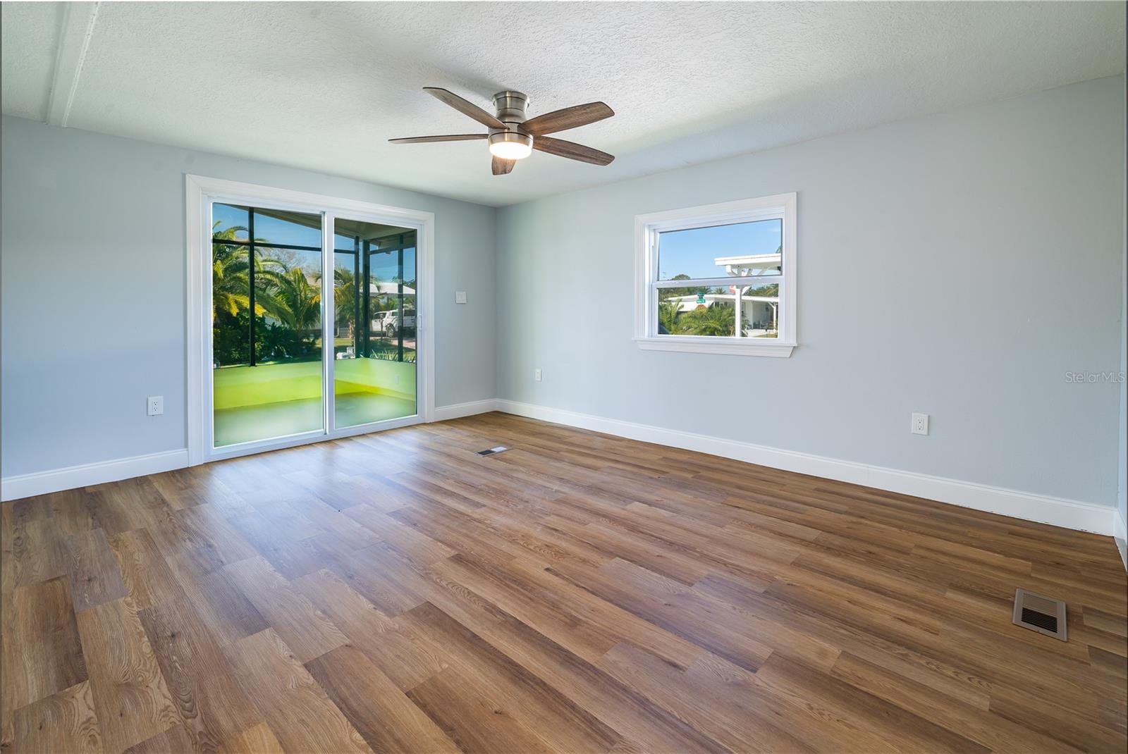 BAREFOOT BAY UNIT 02 PT 10 - Residential