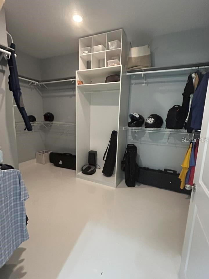 LAKE PRESERVE PH 2 - Residential Lease