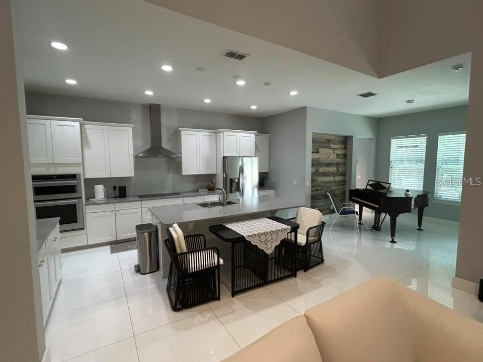 LAKE PRESERVE PH 2 - Residential Lease