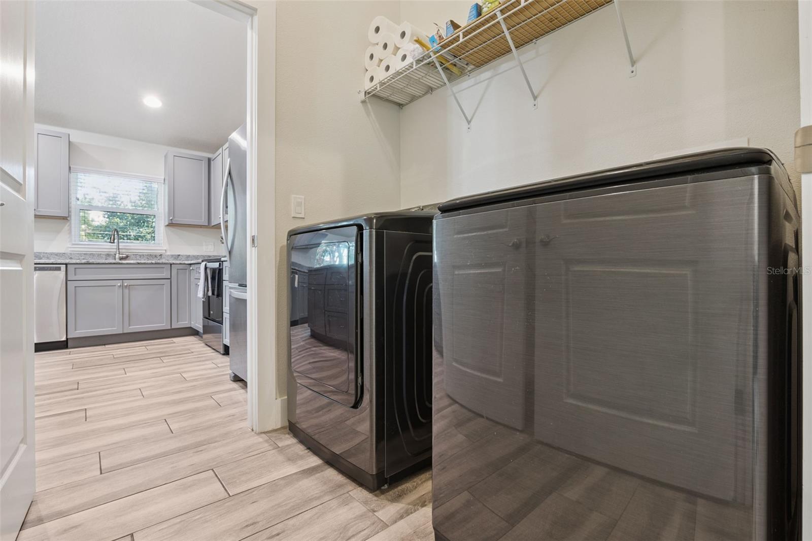 DELTONA LAKES UNIT 5 - Residential