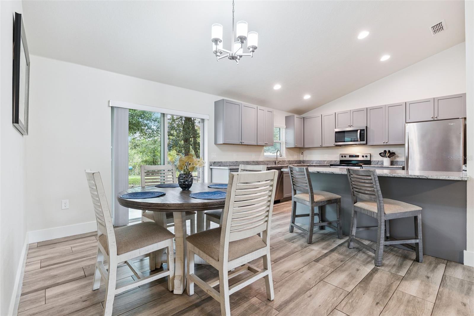 DELTONA LAKES UNIT 5 - Residential