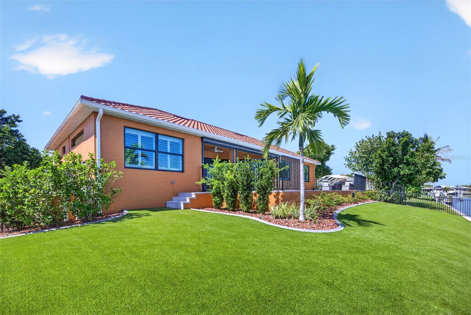 PUNTA GORDA ISLES SEC 05 - Residential