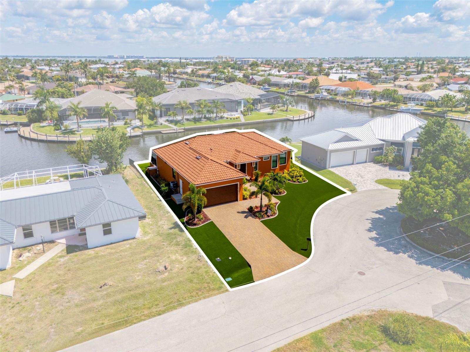 PUNTA GORDA ISLES SEC 05 - Residential