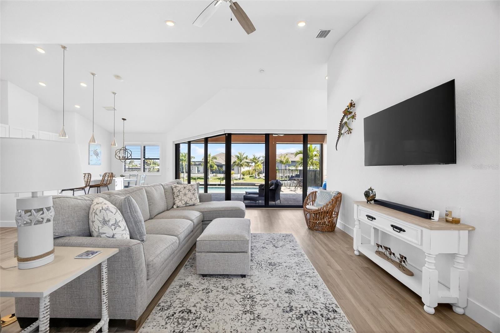 PUNTA GORDA ISLES SEC 05 - Residential