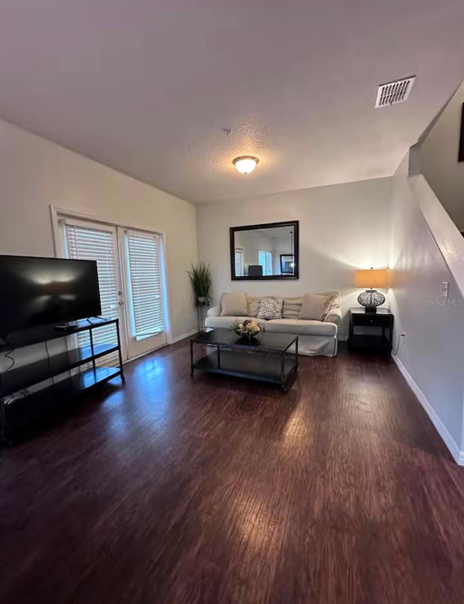5364 DIPLOMAT COURT 108