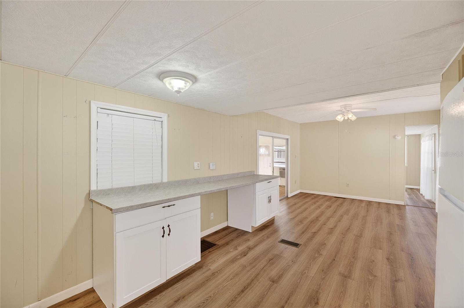 SLEEPY HOLLOW MOBILE ESTATES - Residential