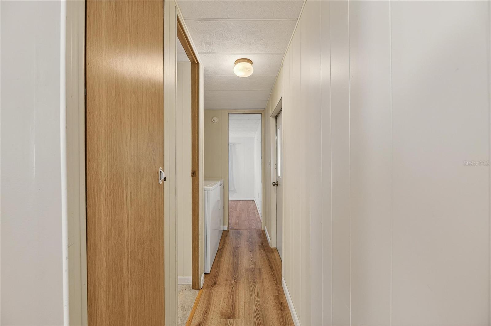 SLEEPY HOLLOW MOBILE ESTATES - Residential